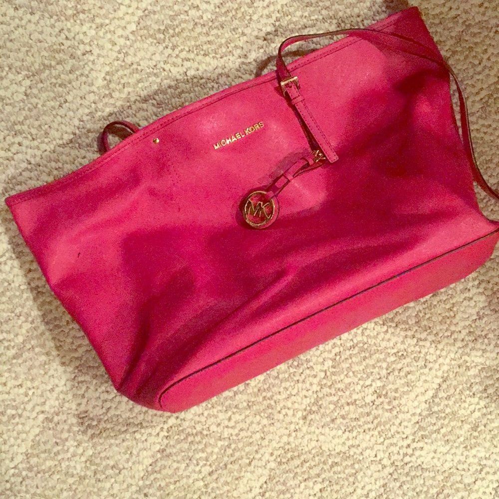 Michael Kors hot pink leather tote 💋